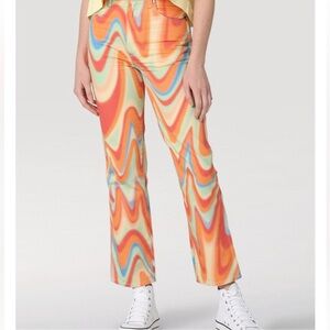 Wrangler Jeans Wild West 603 High Rise Straight Rainbow Wave Energy 26 x 28